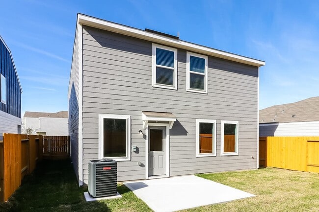 Building Photo - 8206 Sunberry Shadow Dr