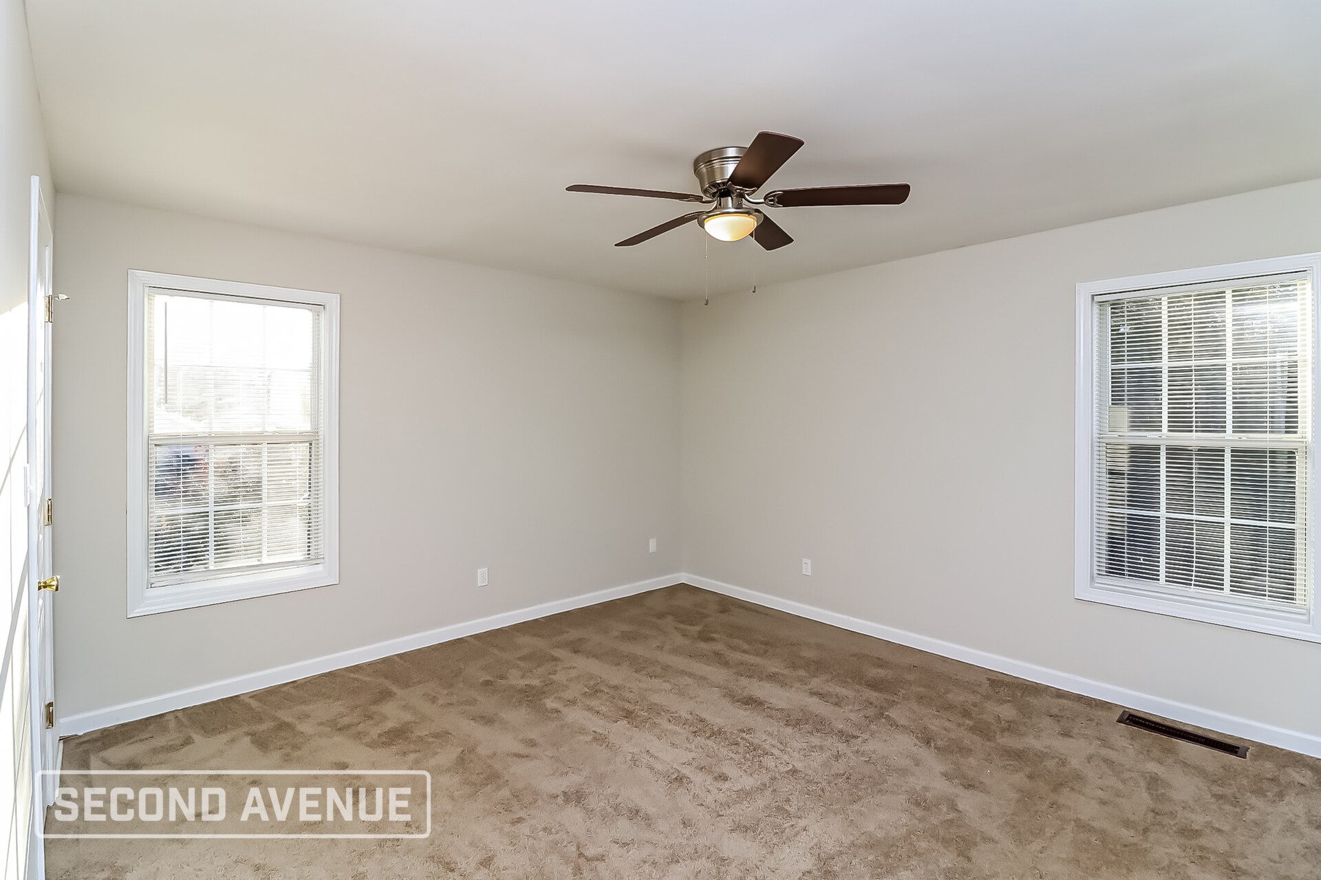 Building Photo - 58 Southwind Dr