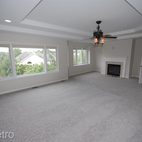 Building Photo - 5121 Parkgate Dr