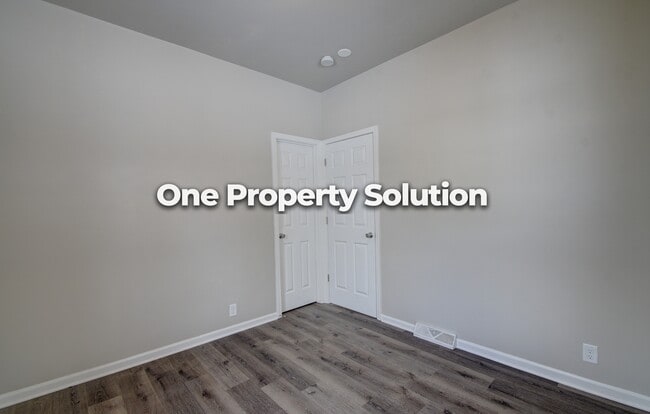 Building Photo - 437 Hovey St