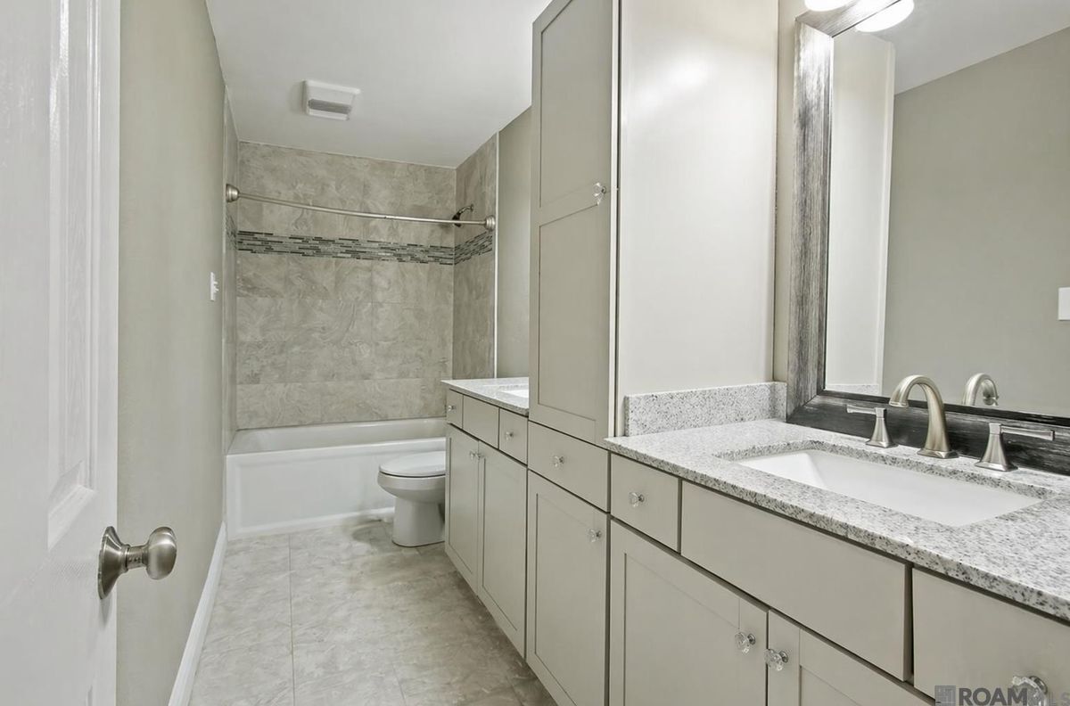 Building Photo - 15616 Council Ave