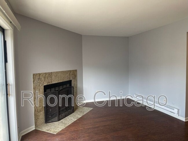 Building Photo - 444 Osage Ln