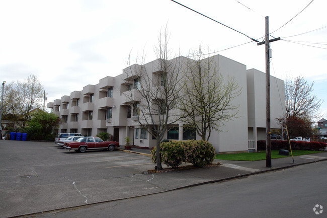 Building Photo - Walnut Park Apartments