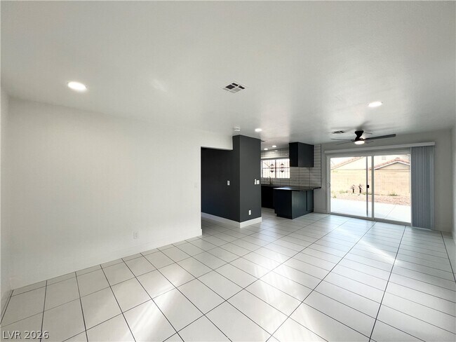 Building Photo - 4580 Allenford Dr