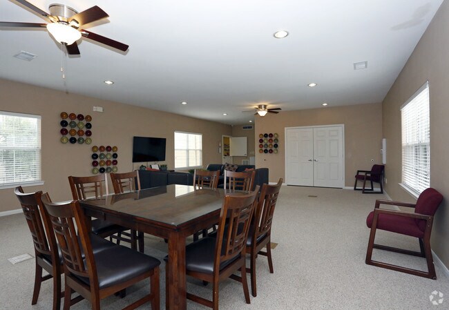 Grove Place Apartments Austin, TX Apartment Finder