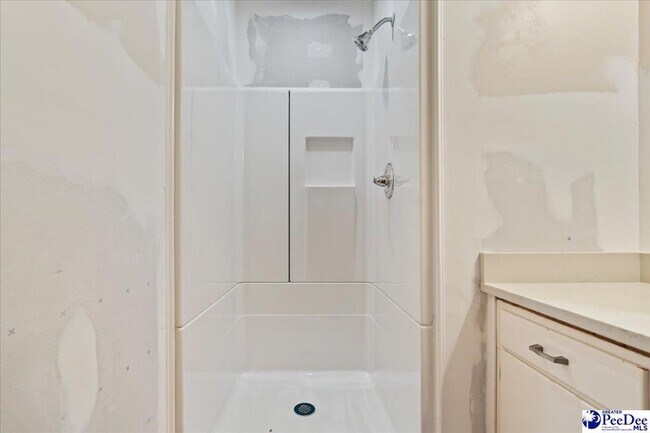 Building Photo - 2223 Camlin Ln