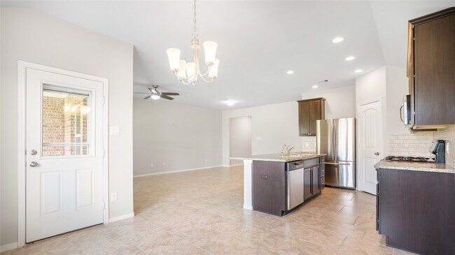 Building Photo - 2914 Canadian Goose Ln
