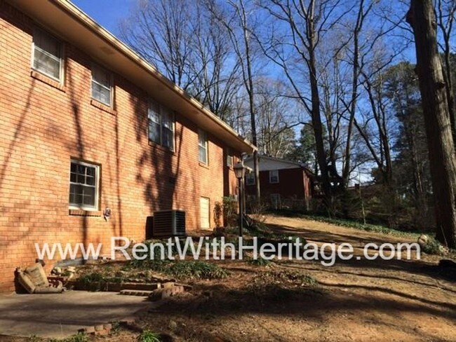 Building Photo - GORGEOUS BRICK RANCH / UPGRADES GALLORE / ...