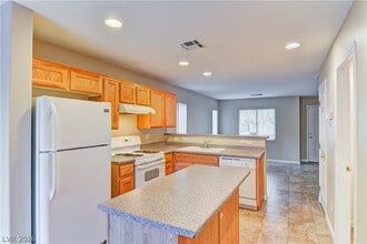 Building Photo - 4125 Kemble Ct