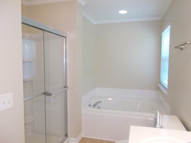 Building Photo - 8526 Fox Tail Ln