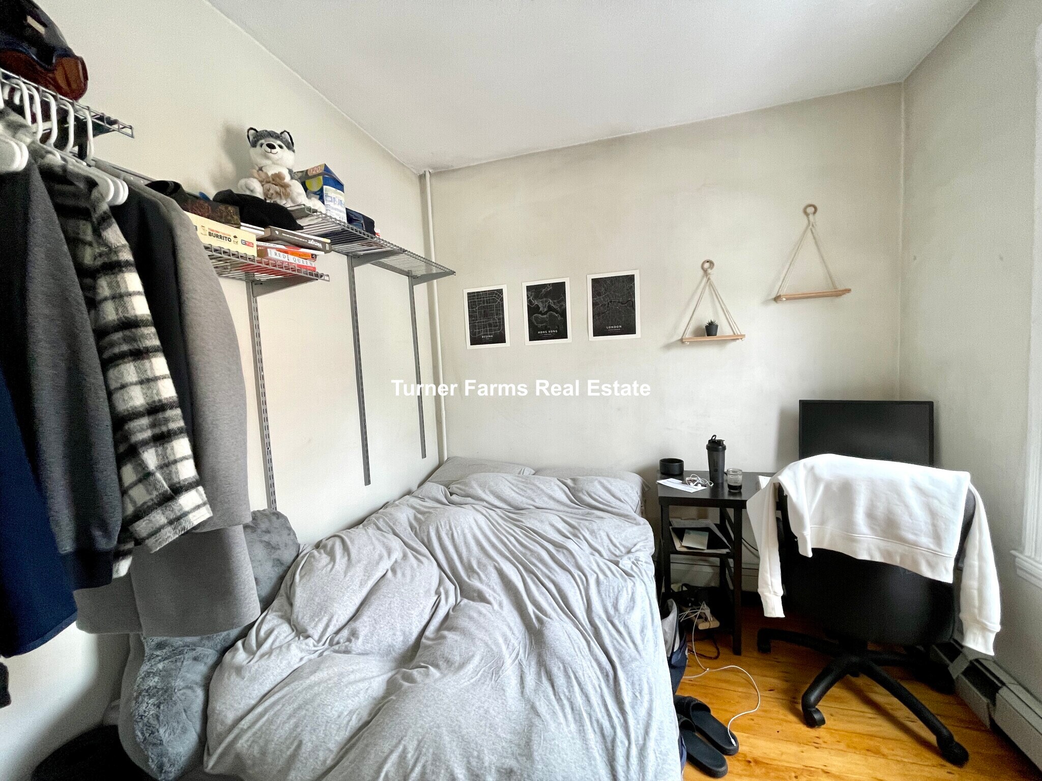 Building Photo - 103 Calumet St