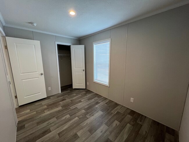 Building Photo - 38058 Pardo Dr