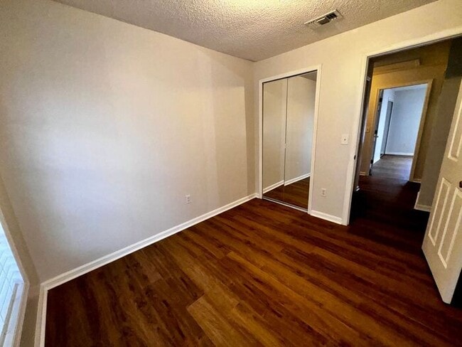 Building Photo - 7473 Belle River Ct