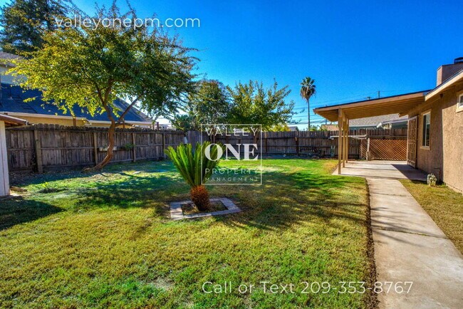 Building Photo - Totally Remodeled Home in Turlock: It's No...