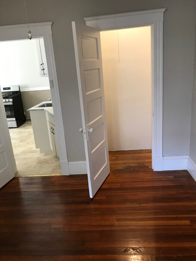 kicthen - 26 Parker St