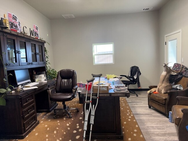 Building Photo - 2107 W 83rd St