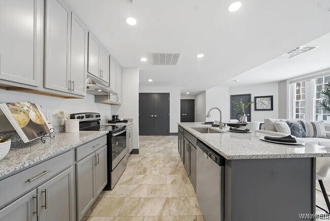 Building Photo - 40 North St