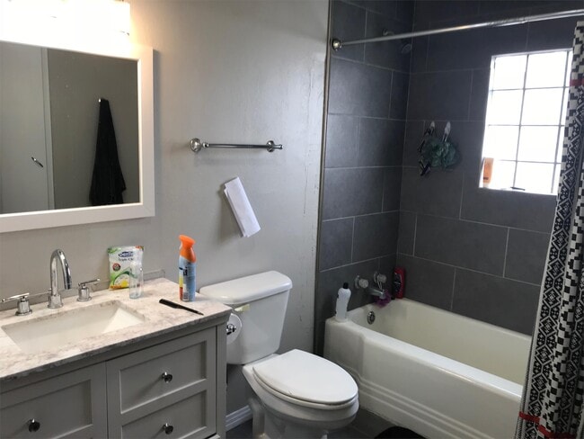 Building Photo - 4401 17th St