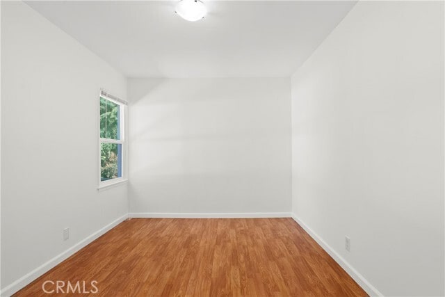 Building Photo - 6230 Zelzah Ave