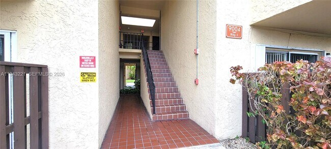 Building Photo - 9004 SW 137th St