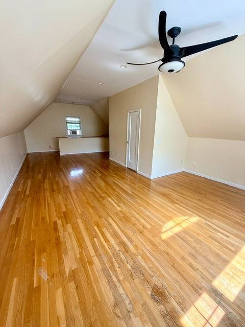 Building Photo - 16 Chelsea Pl