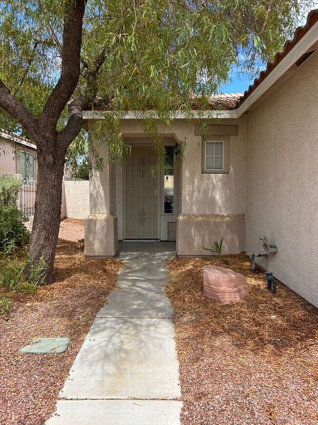 Building Photo - Beautiful Summerlin Home