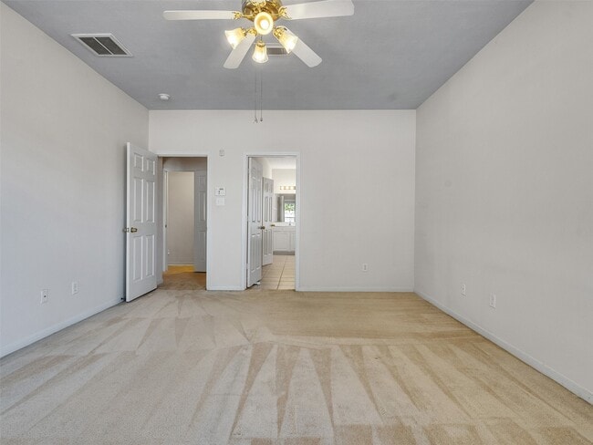 Building Photo - 2638 Long Leaf Dr