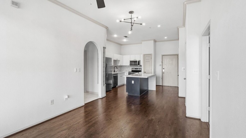 Building Photo - 1441 East St