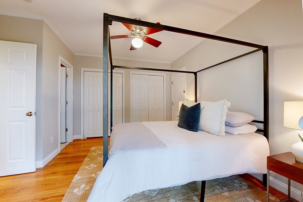 Building Photo - 111 W 8th St