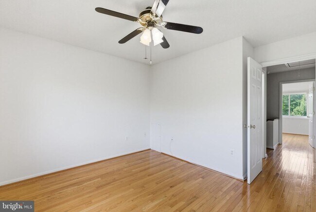 Building Photo - 18315 Leman Lake Dr