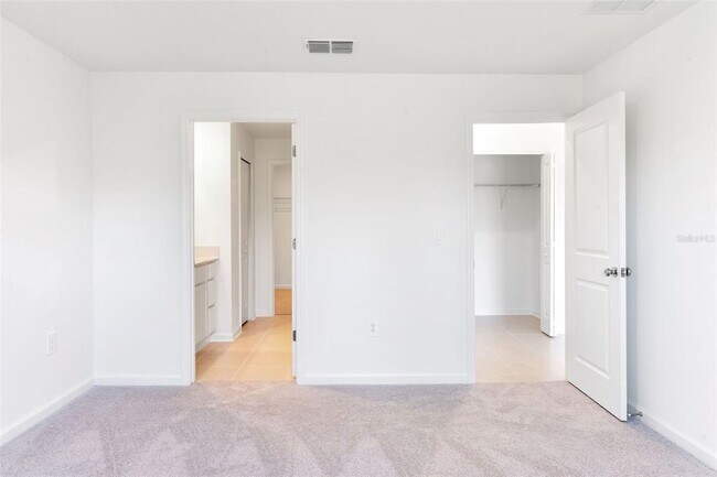 Building Photo - 4821 Katrina Dr