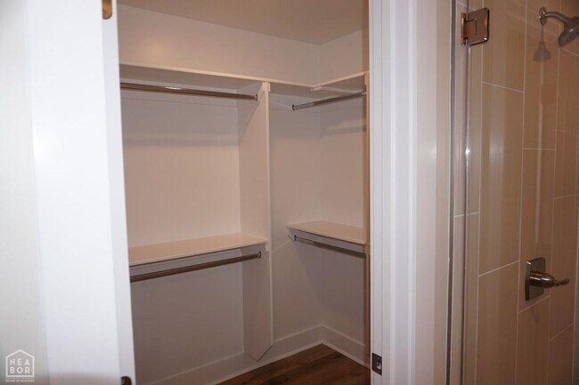 Building Photo - 3 Bedroom, 2 Bath Home in Brookland