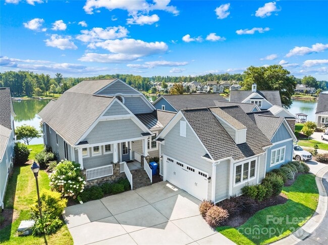 Primary Photo - 124 Sisters Cove Ct