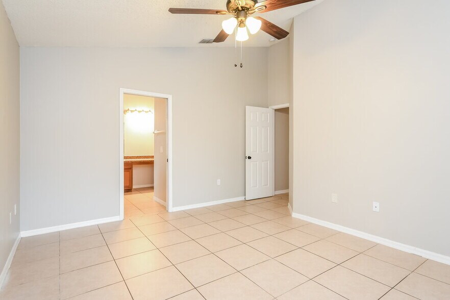 Building Photo - 4643 Eagle Peak Dr