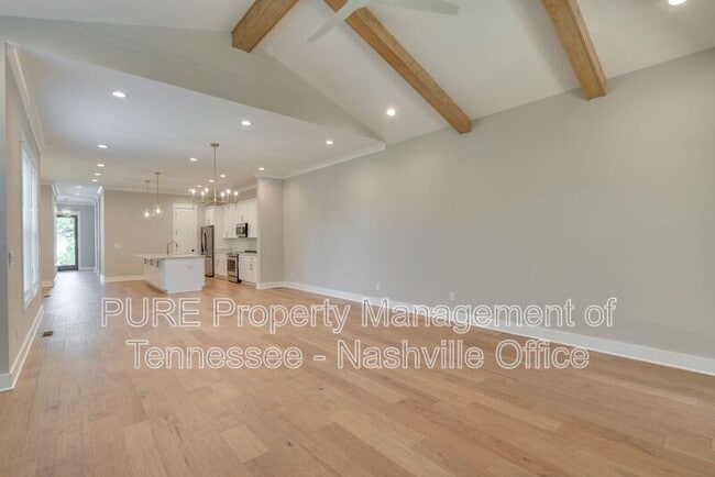 Building Photo - 606 Annex Ave