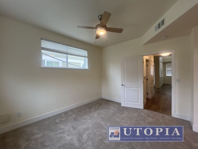 Building Photo - 105 Jacobs Ln