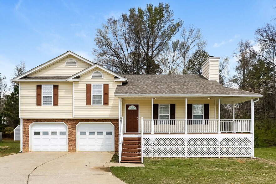 Primary Photo - 36 Dewey Dr