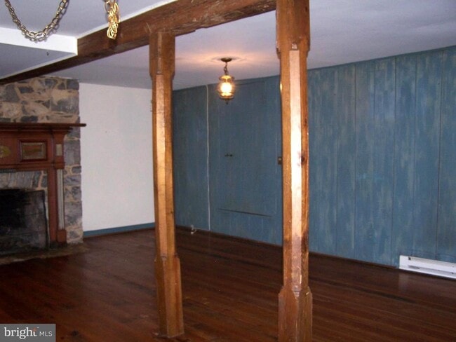 Building Photo - 403 S Braddock St