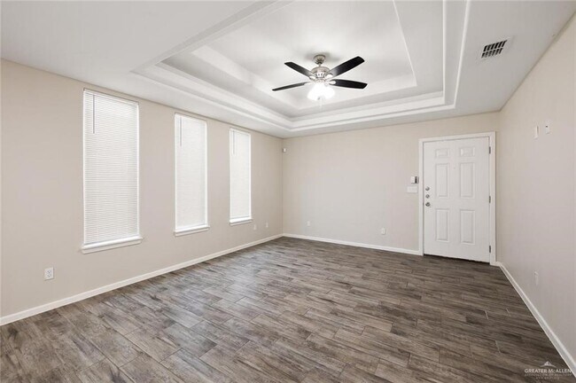 Building Photo - 3409 Sahara Dr
