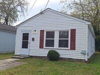 Building Photo - Single Family Home