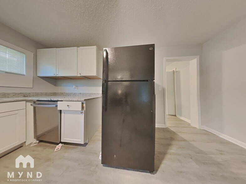 Building Photo - 2356 Justine Terrace