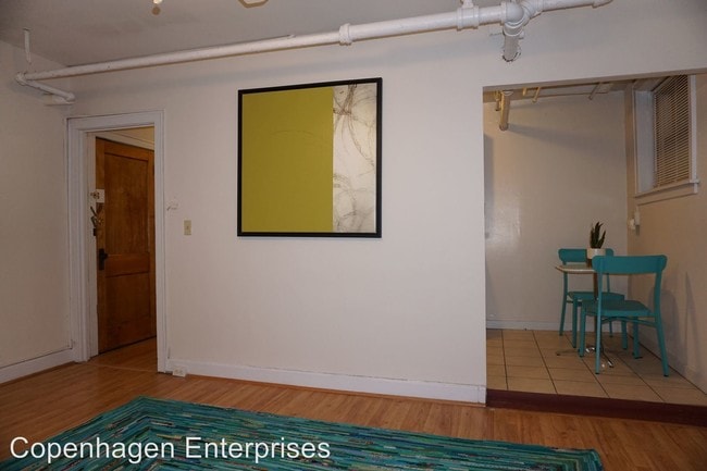 Building Photo - 1536 Lasalle Ave