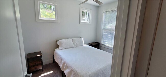 Building Photo - 109 Marina Parc Dr