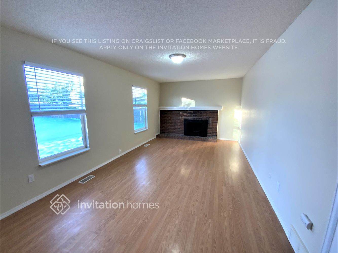 Building Photo - 2690 Ridge Dr