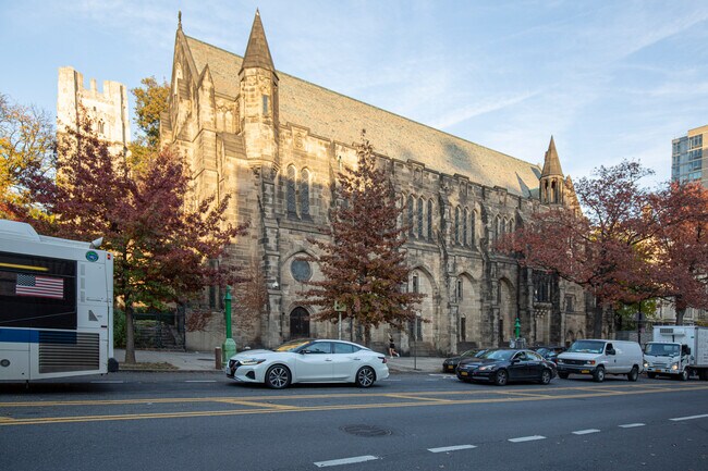 Building Photo - 1 Morningside Dr