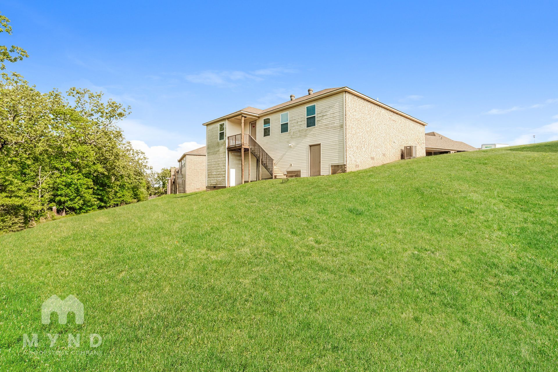 Building Photo - 934 Pinehurst Loop