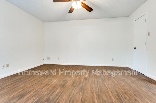 Building Photo - 234 S Pipeline Rd W