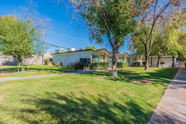 Building Photo - 2309 S College Ave