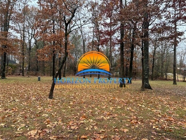 Building Photo - 127 Phantom Dr