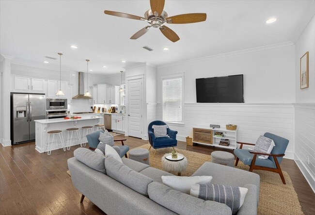 Building Photo - 28 Emerald Beach Cir